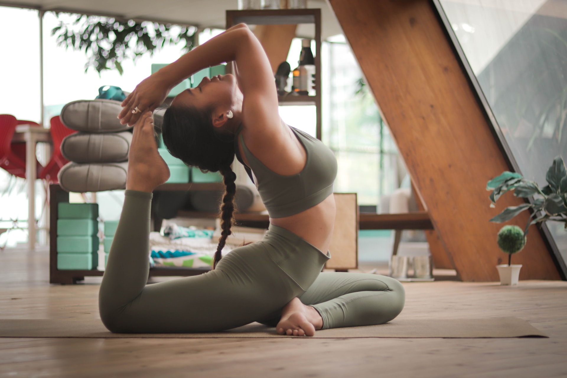 Chakras Yoga